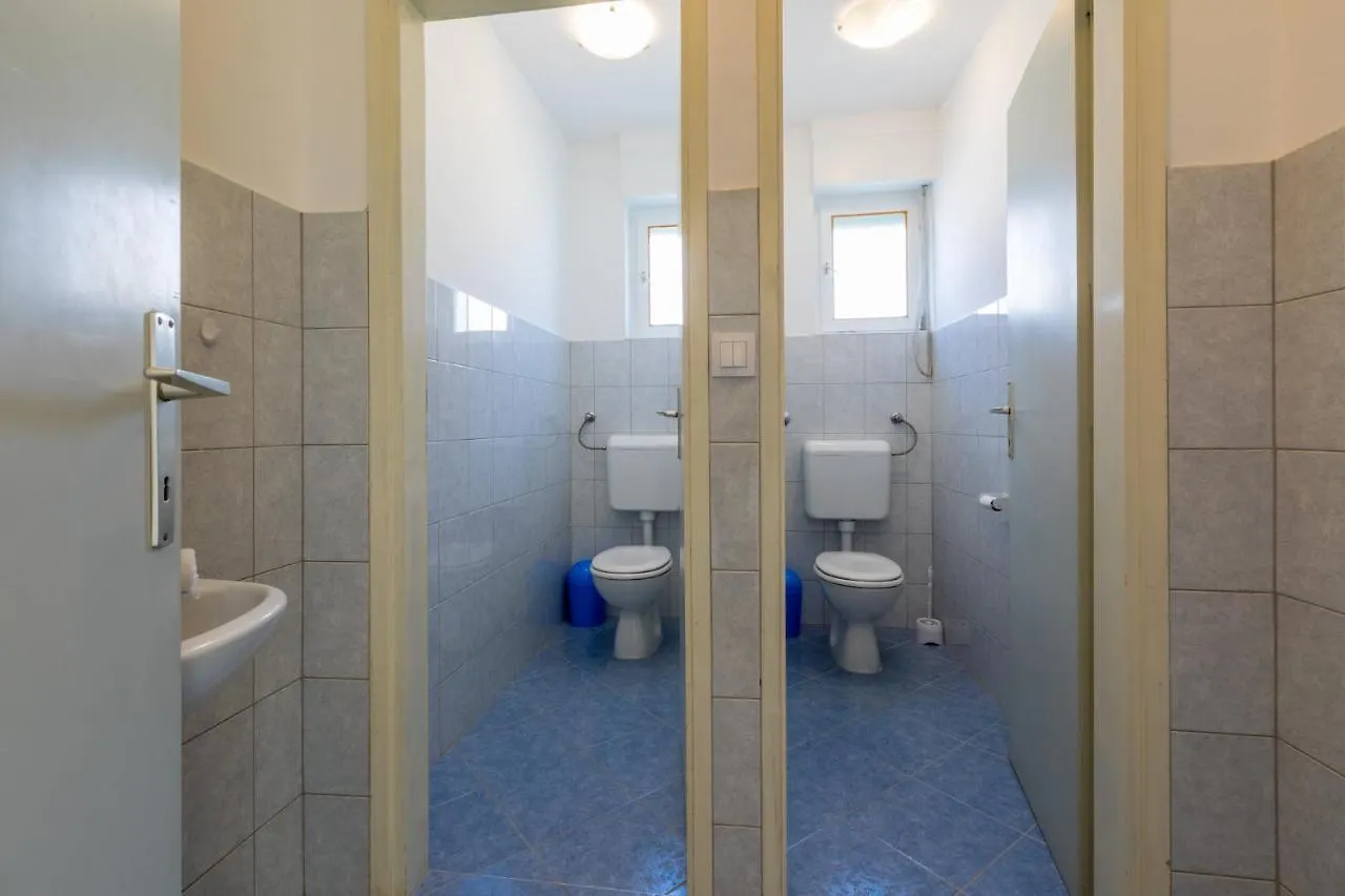 Duilo Apartment Novi Vinodolski 0*,