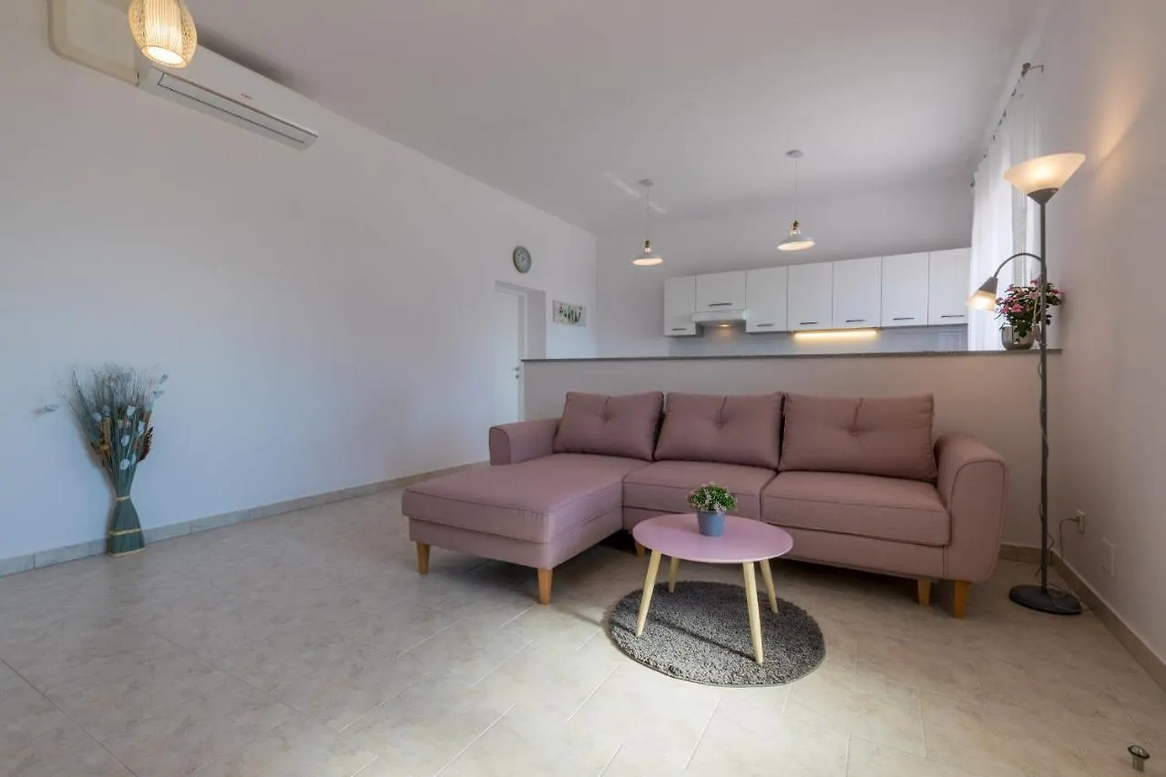 Duilo Apartment Novi Vinodolski