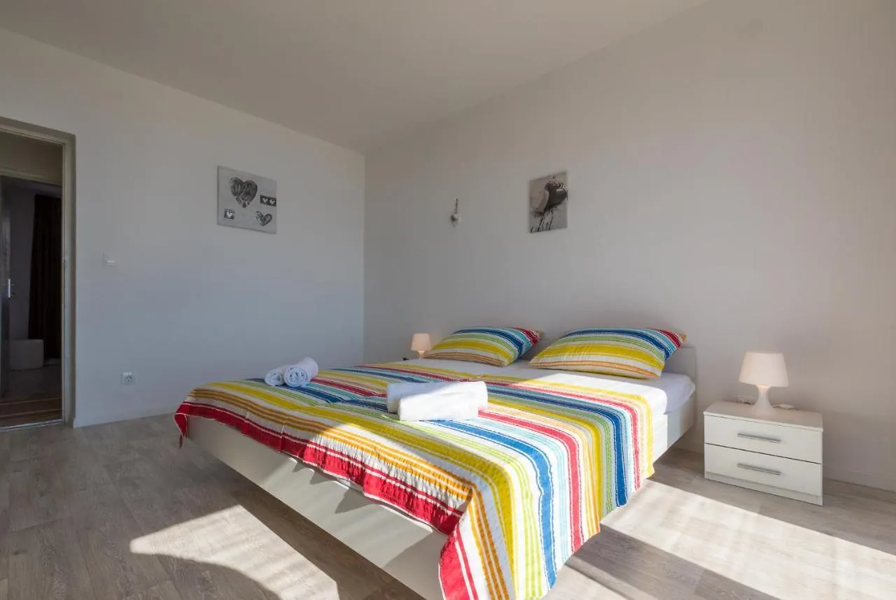 Duilo Apartment Novi Vinodolski